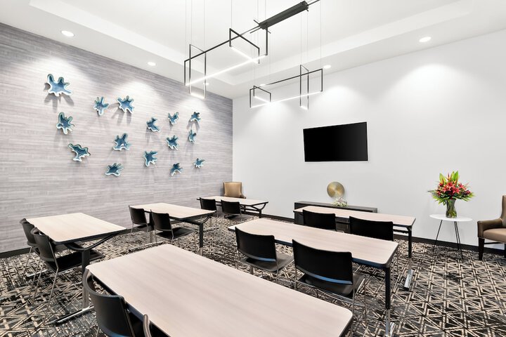 Meeting facility