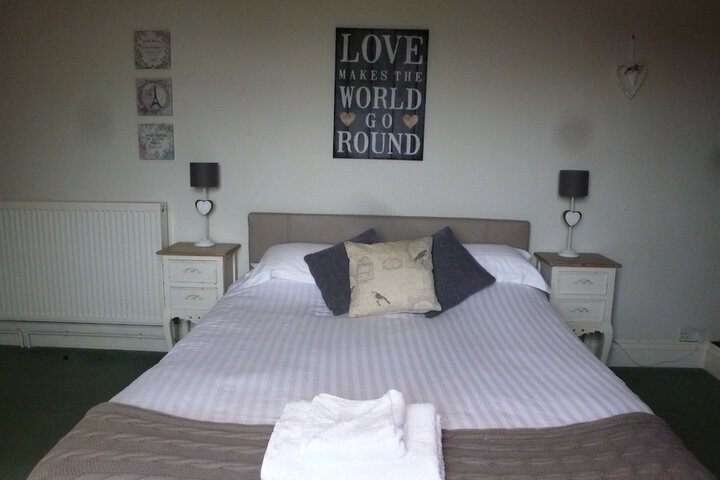 Room 11 of 64