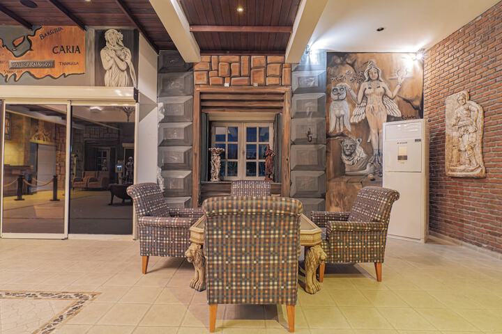 Hotel Interior 8 of 84