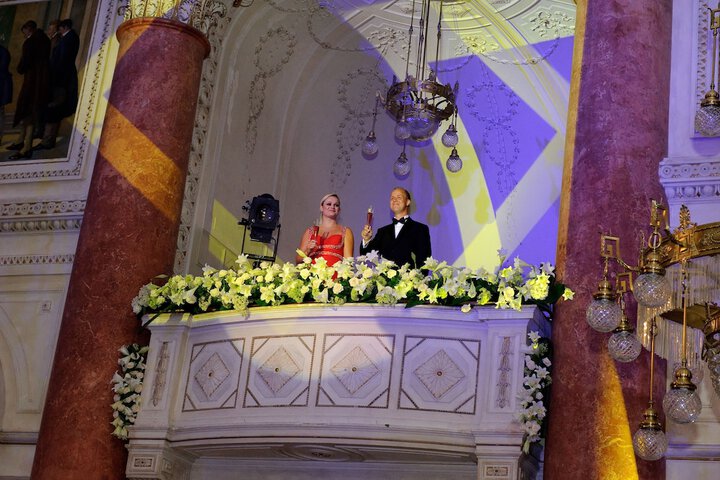 Ballroom/Hall 102 of 128