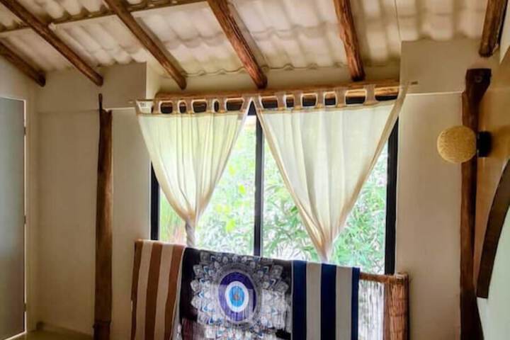 Room 15 of 29