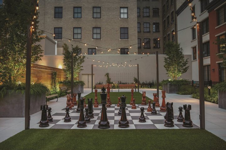 Hotel Exterior 28 of 33