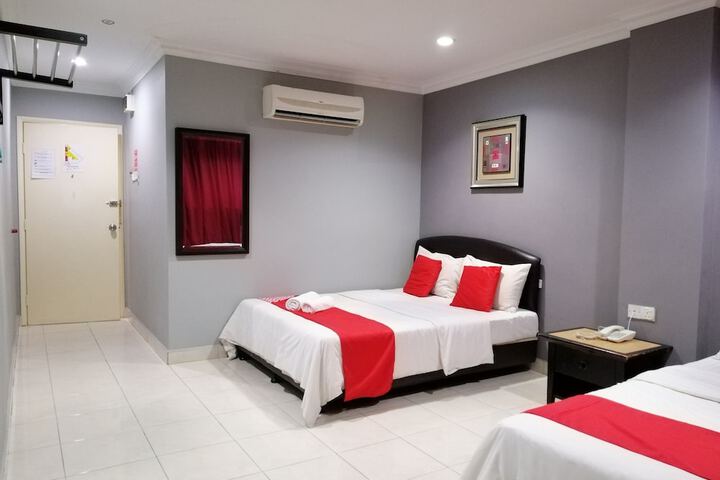 Room 21 of 29
