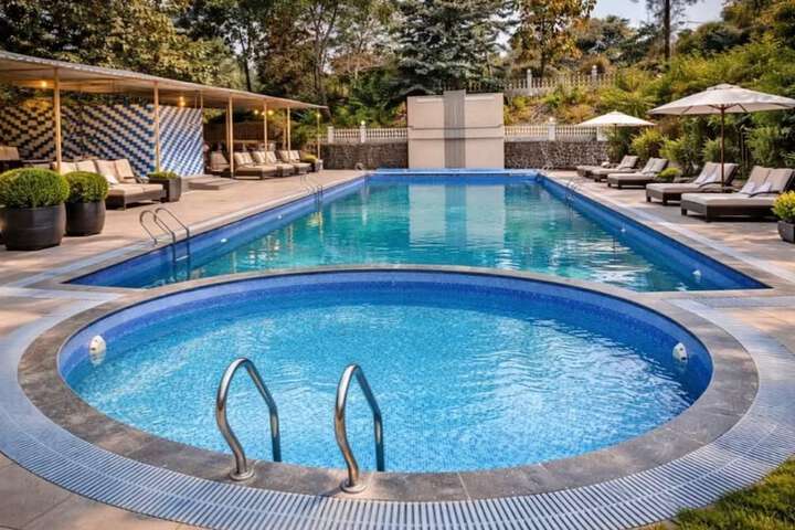 Pool 9 of 16