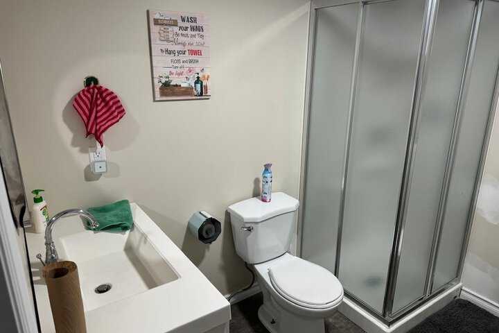 Room 54 of 66
