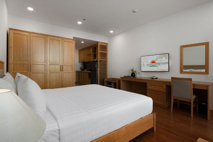 Room 4 of 44