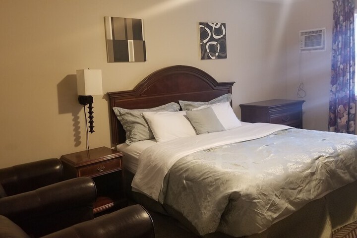 Room 55 of 163