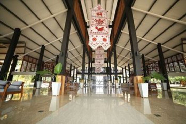Hotel Interior 26 of 39