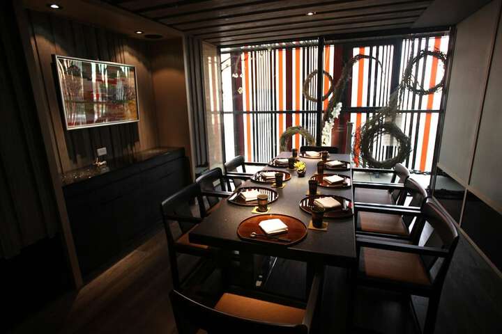 Dining Photos