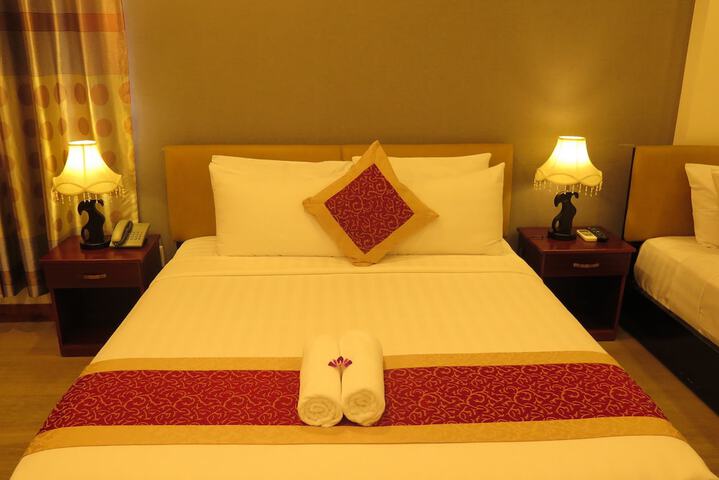 Room 16 of 39