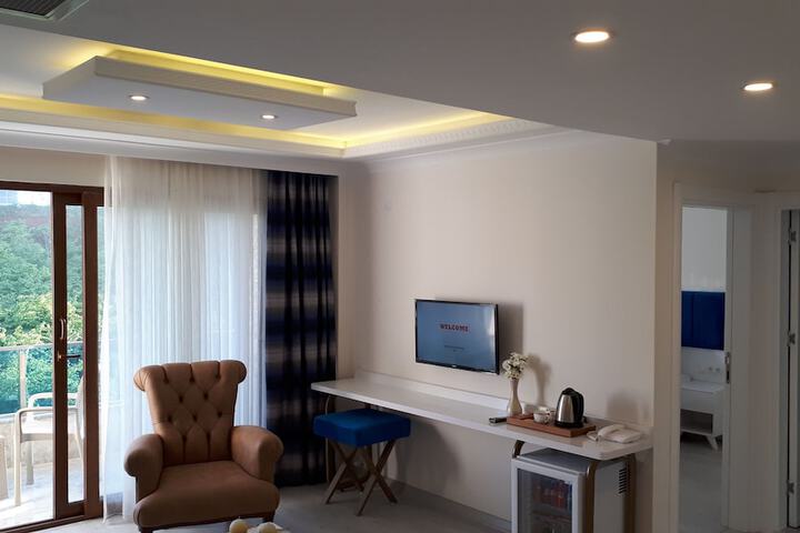 Room 14 of 35