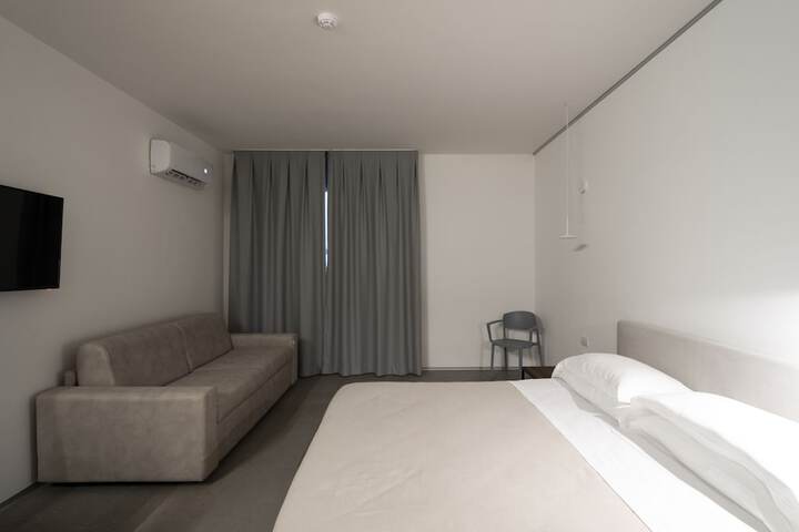 Room 63 of 160