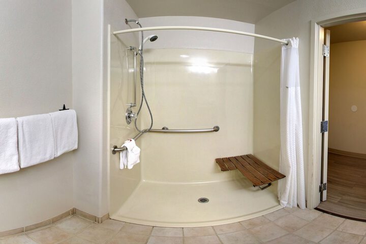 Room 35 of 52