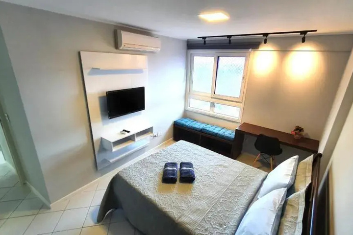 Room 7 of 17