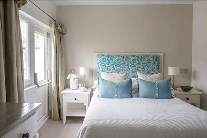 Room 12 of 68