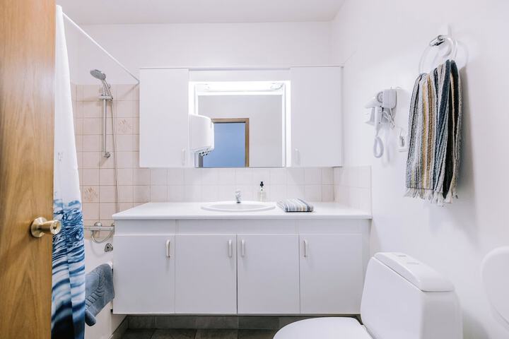 Room 14 of 32