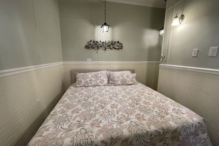 Room 52 of 309