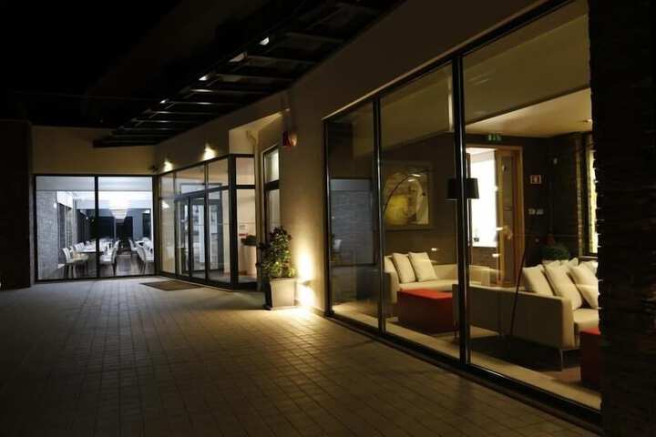 Hotel 66 of 67