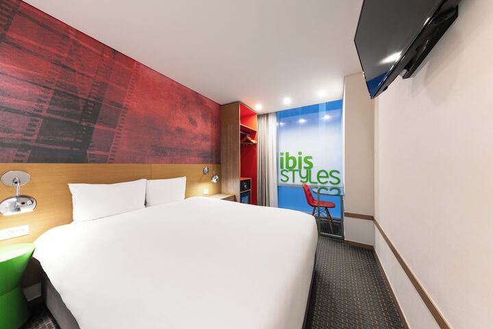 Room 7 of 45
