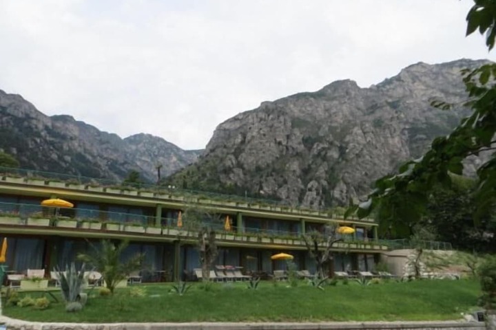 Hotel 47 of 49