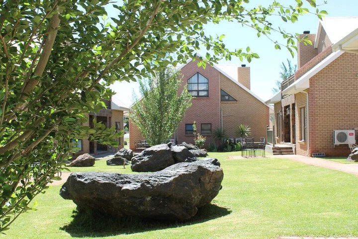 Property Grounds 22 of 34