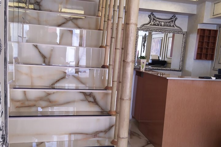 Hotel Interior 7 of 111