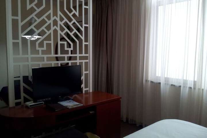 Room 47 of 61
