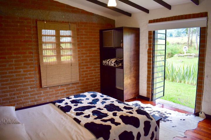 Room 26 of 134