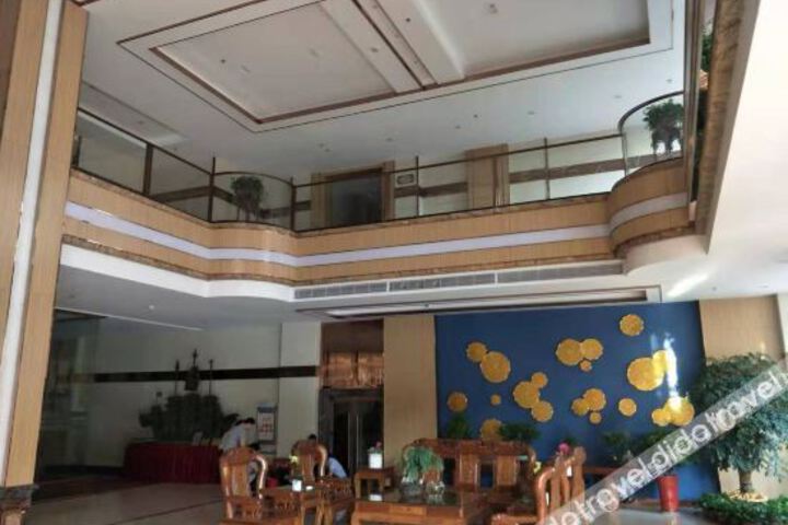 Hotel Interior 10 of 30