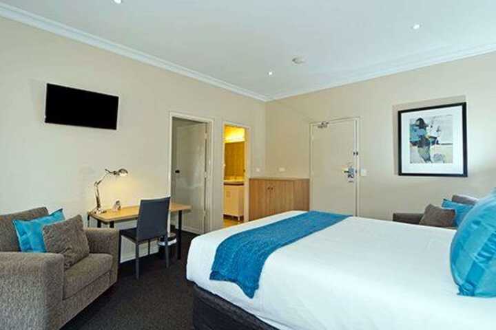 Room 17 of 71