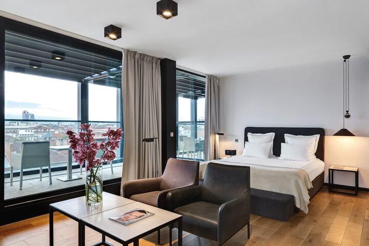 Room 21 of 88