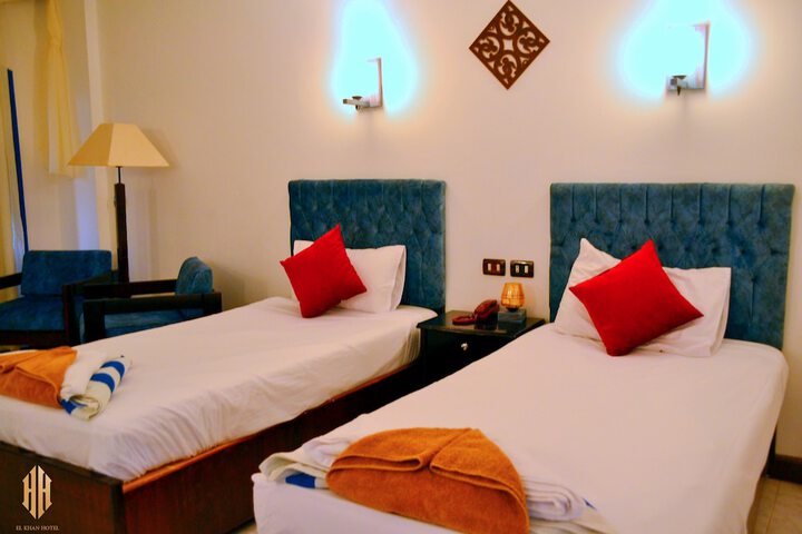 Room 6 of 31