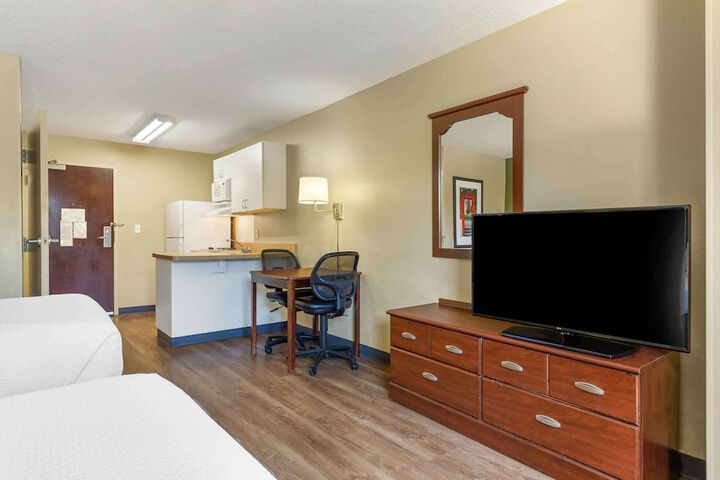 Studio 2 Double Beds (5 of 5)