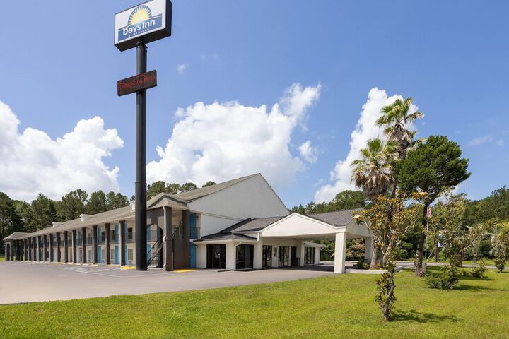 Hotel 64 of 66
