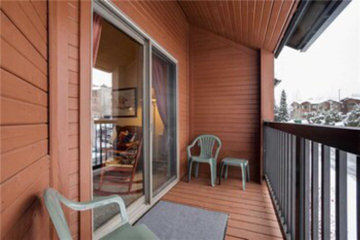 Terrace/Patio 2 of 43