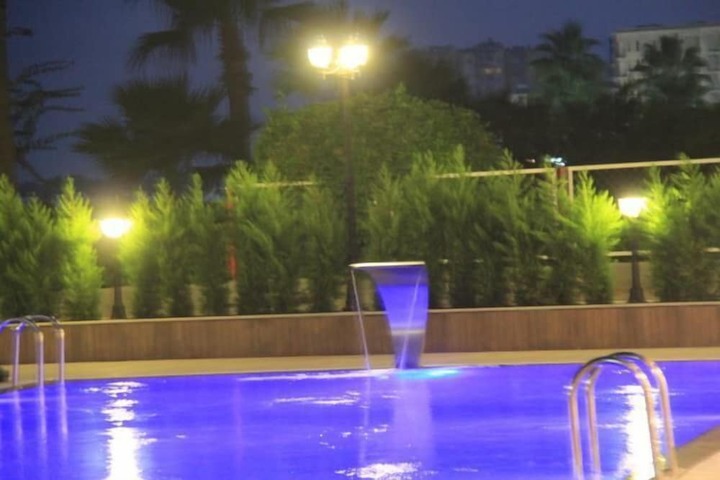Pool 24 of 45