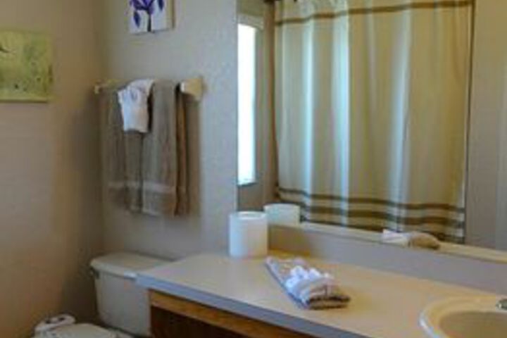 Room 2 of 20