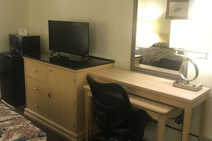 Deluxe Double Room (3 of 7)