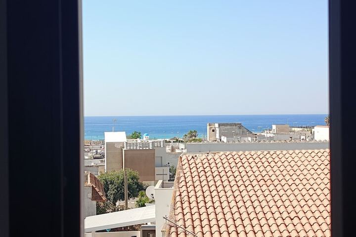 Hotel View 100 of 110