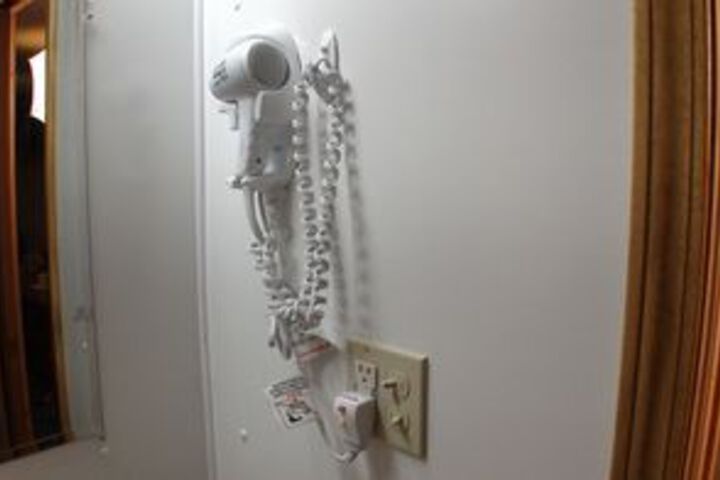 Room 44 of 48