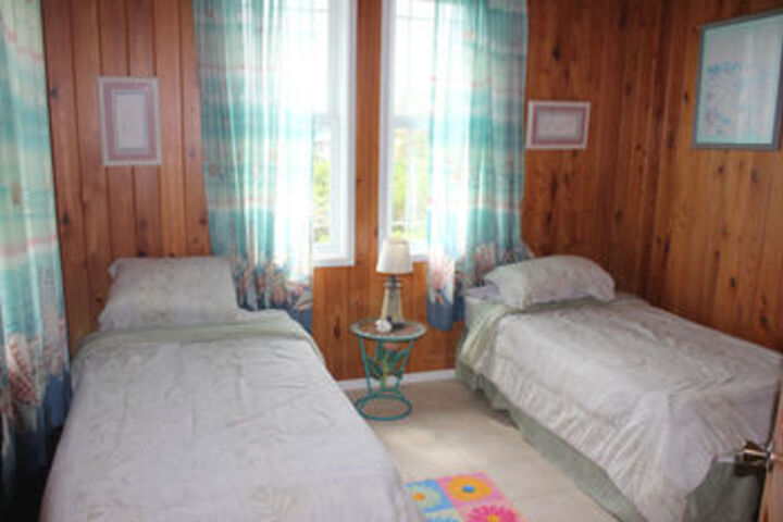Room 8 of 21