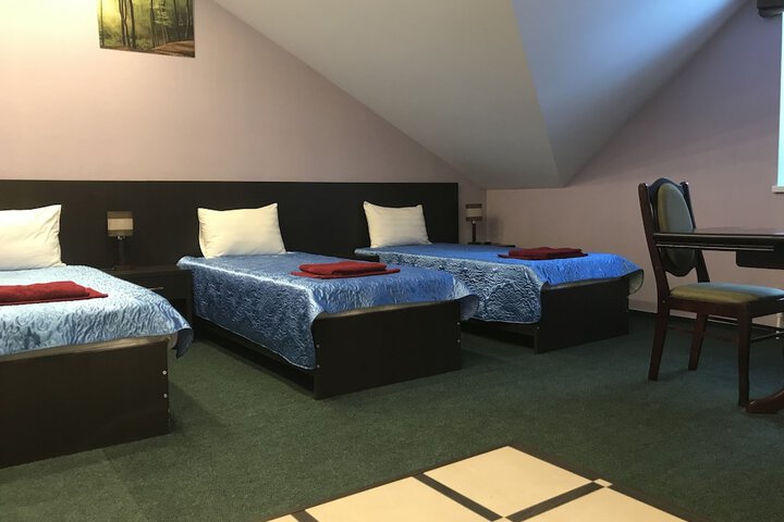 Room 4 of 47