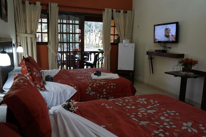Room 2 of 17