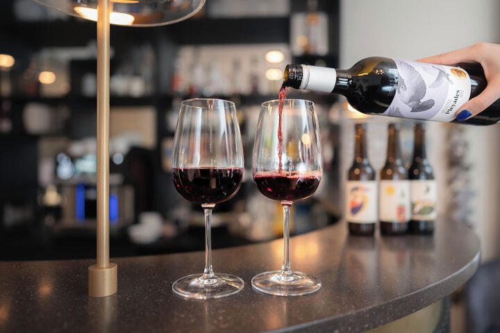 Lounge 50 of 60