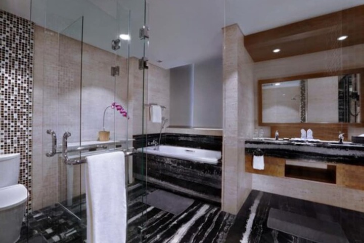 Bath Photo