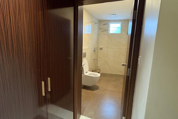 Room 42 of 72