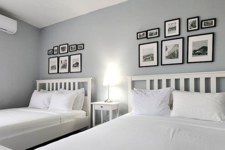 Room 17 of 43