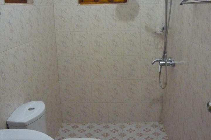 Room 22 of 66