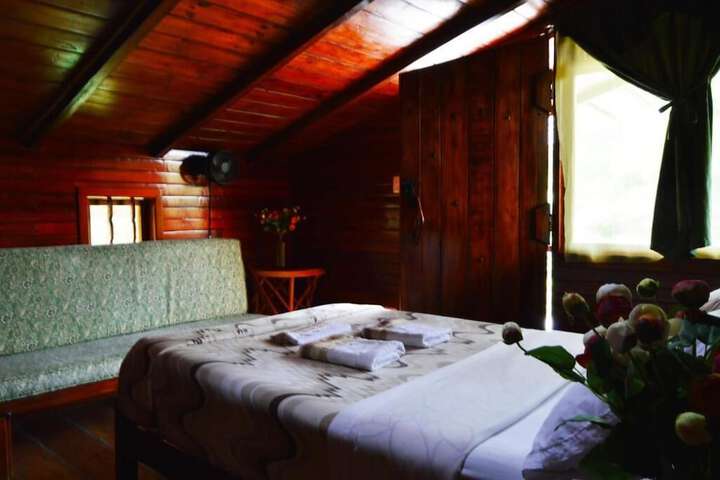 Room 27 of 160