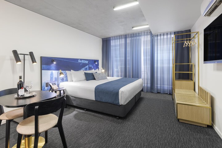 Room 59 of 112
